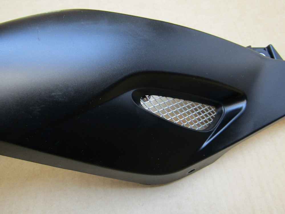 Keeway RKF 125 E5 2022 3,574 miles right side tail panel (13627)