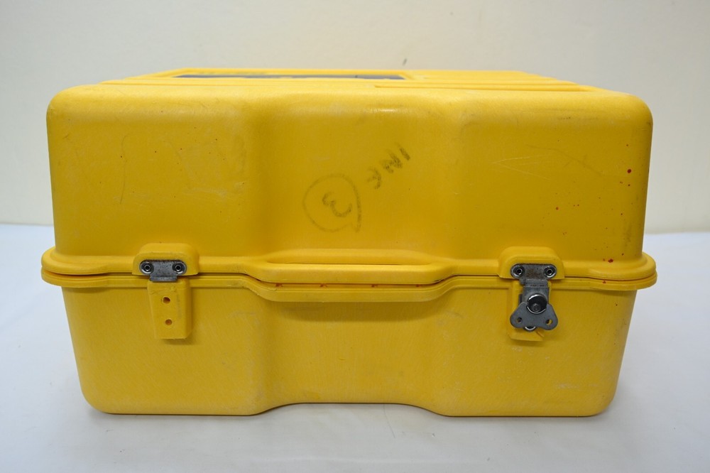 Spectra Trimble DG711 Precision Pipe Laser Kit