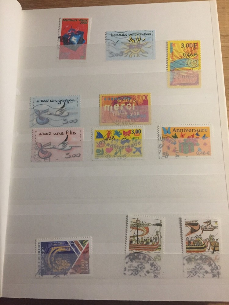 Stamp complete binder of 185 stamps