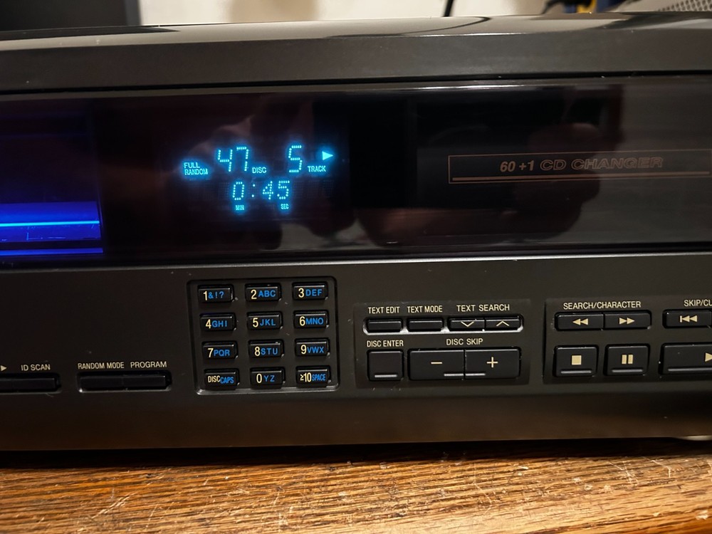 Working Technics SL-MC4 60+1 CD Changer Player MASH DAC