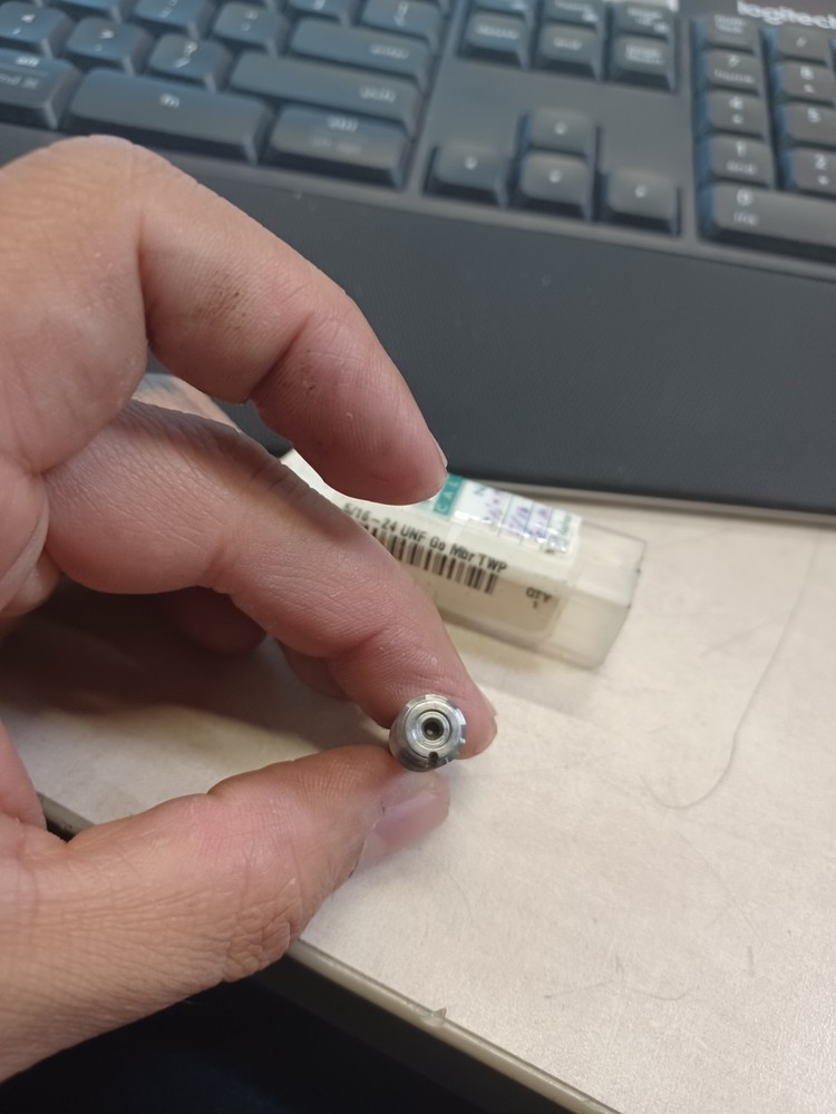 5/16-24 UNF Go Mbr TWP Threaded Plug 1Flute