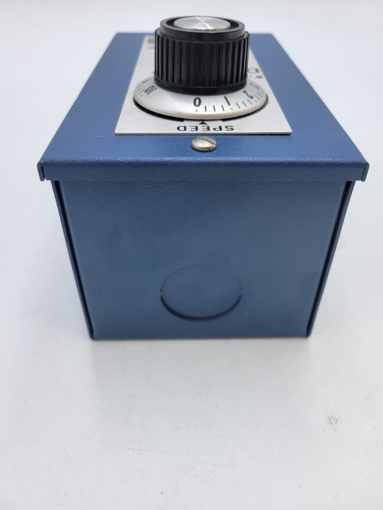 Eaton Dynamatic 28-381-10 Run/Stop Speed Control Drive Range 0-10 2 Position