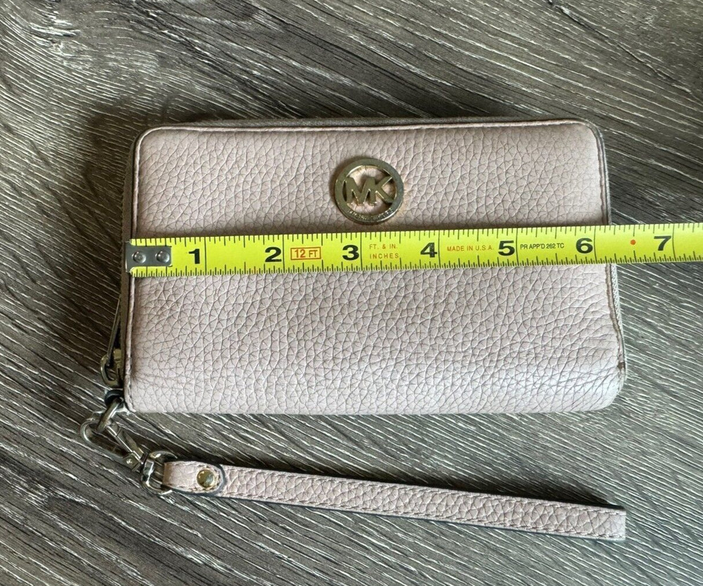 Michael Kors Multi Function Leather Phone Case Wallet