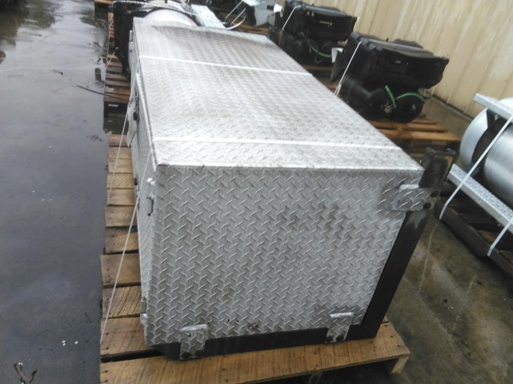 Replaces 2014 FREIGHTLINER M2 106 TOOL BOX , MD