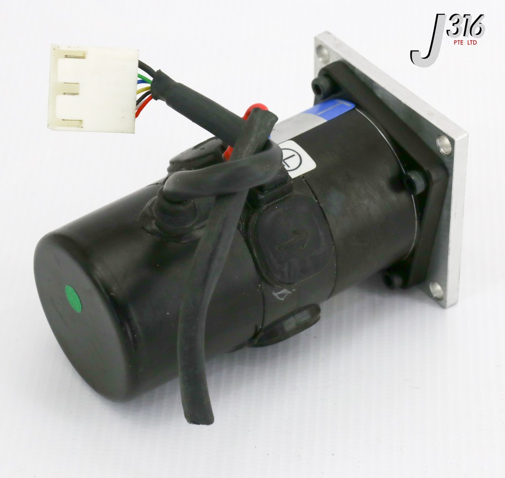 19072 SANYO DENKI DC SERVO MOTOR W/ T402-061E17A01 ENCODER T402-061E17