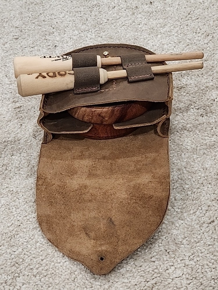 Yoder409 handcrafted leather double friction slate glass turkey call holster 
