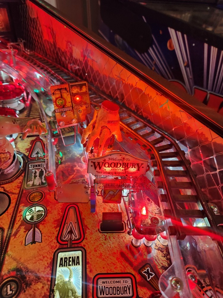 Walking Dead Pinball Machine SEVERED HAND! Flasher Mod HAND PAINTED