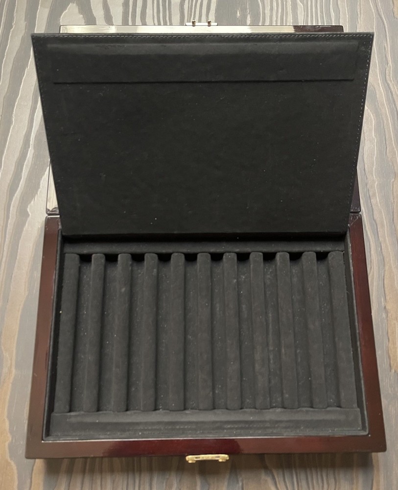 Mont Blanc Collectors Storage Case holds 20 pens