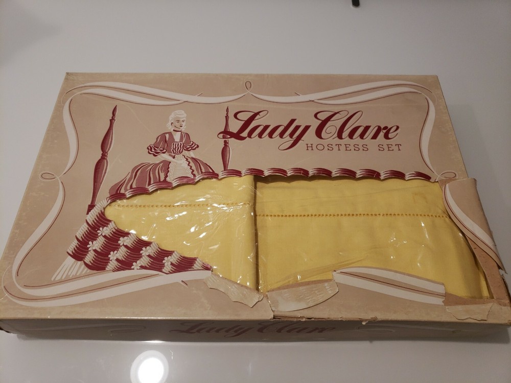 Vintage Lady Glare Bedding Sheet 2 pillow cases Canada