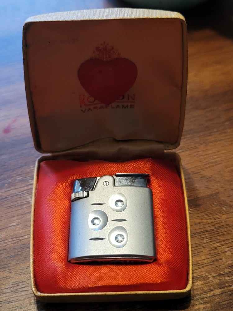 Vintage Ronson Varaflame Lighter Box Case