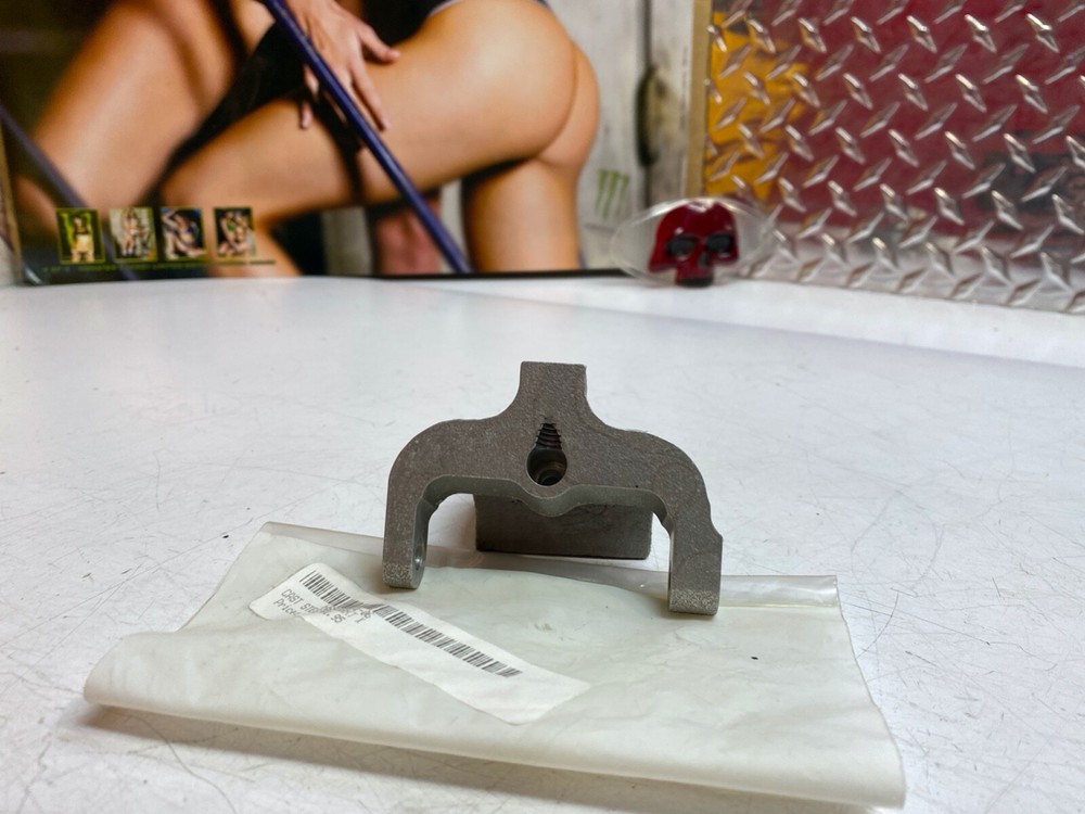 🔥OEM Buell Motorcycle XB Steering Damper Frame Mount Bracket🔥