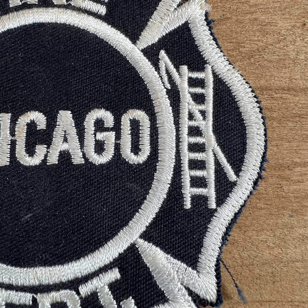 VTG ILLINOIS CHICAGO FIRE DEPT PATCH