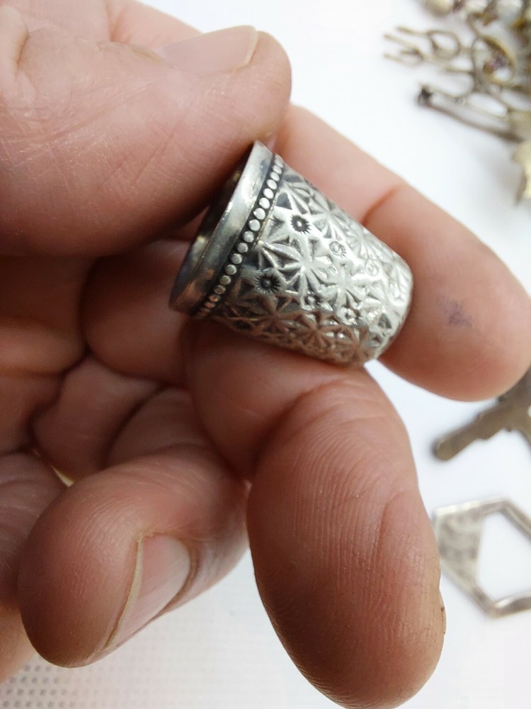 Vintage Sterling Thimble