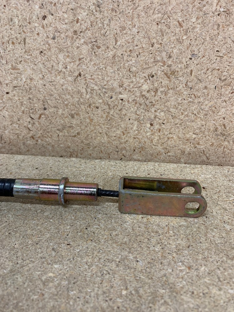 Parking brake control cable assmy./HMMWV 2590-01-212-4955