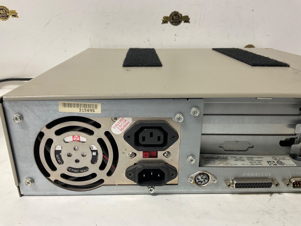 CompuAdd 810 Computer # 100921-0001 model A002 Keyboard Diskette powers up fine