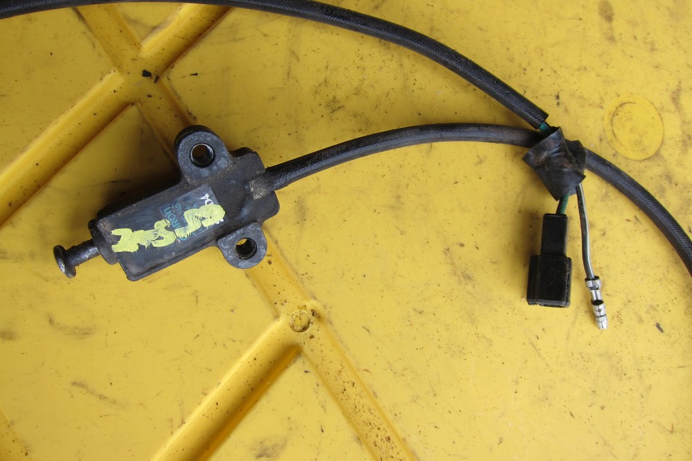 SUZUKI GS500E KICKSTAND SIDE KICK STAND SENSOR