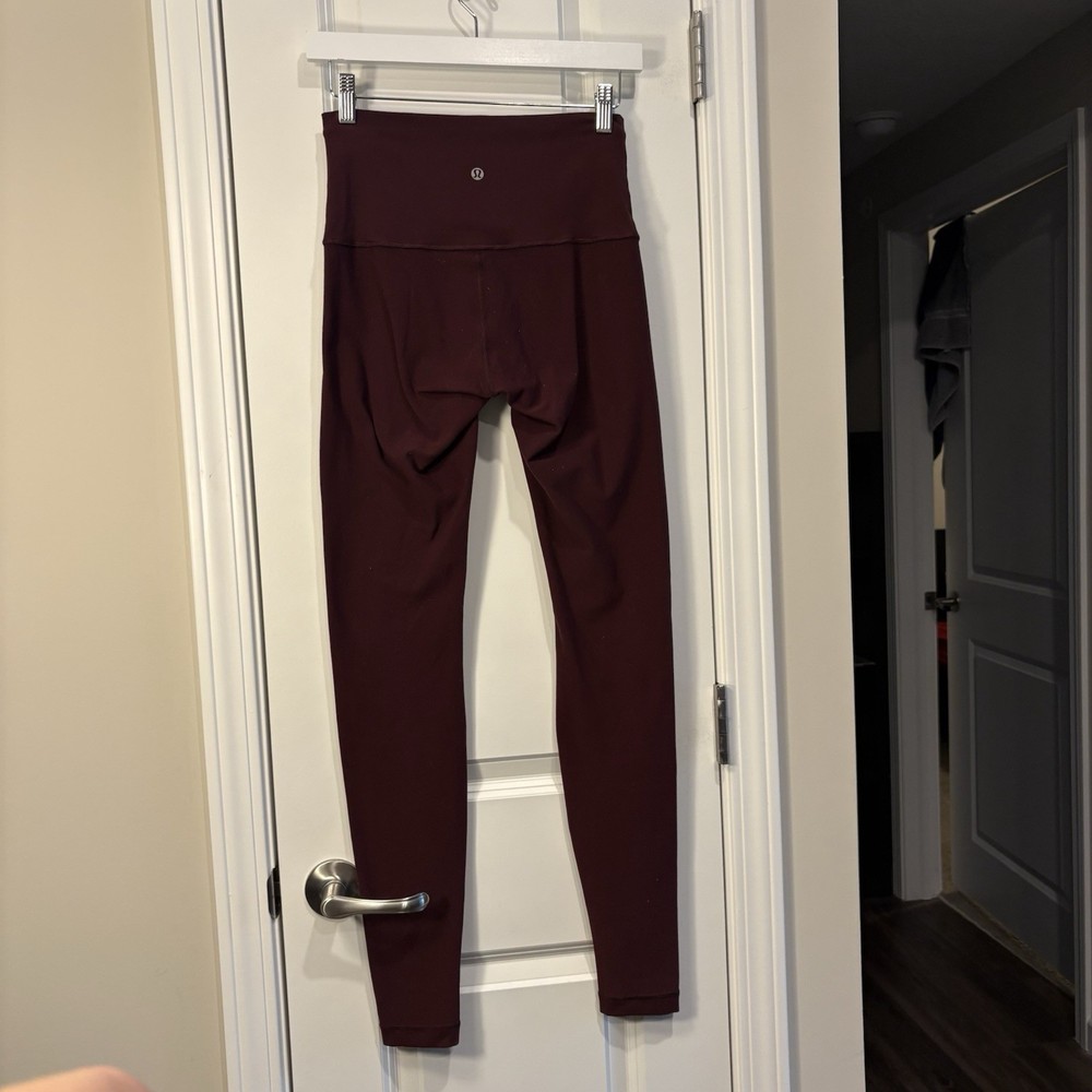 Lululemon Reversible Wunder Under Leggings Size 6