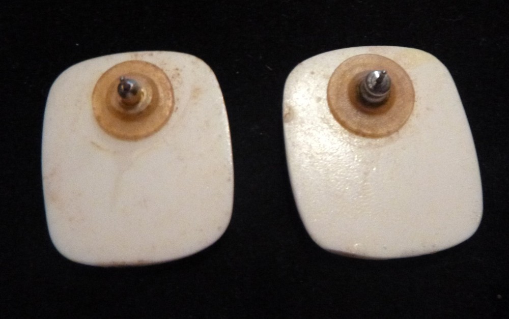 Vintage 80's Earrings pierced zebra square