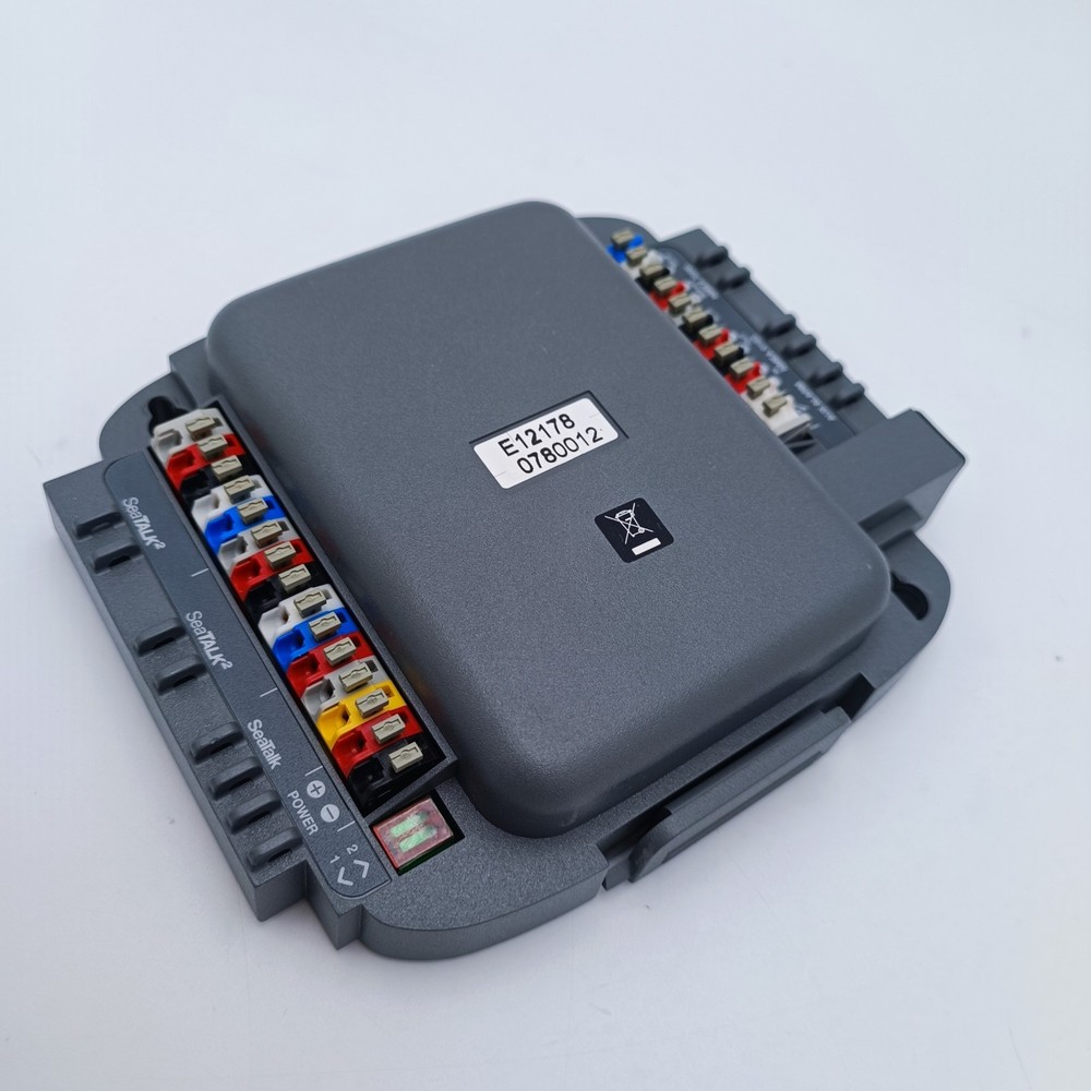 Raymarine E12178 ST290 Volvo IPS DPU Smartpilot Autopilot Data Processing Unit