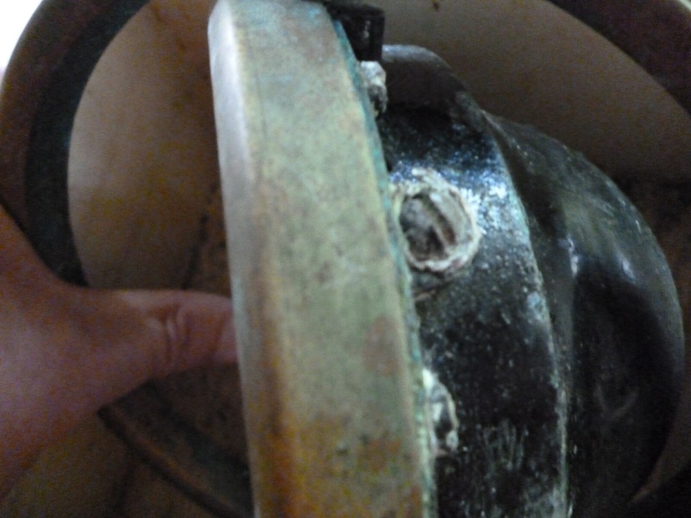 Antique Wilcox & Crittenden Ship's Compass in Box