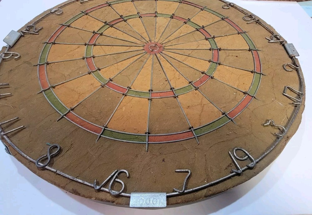 Vintage Nodor Bristle Dart Board 18"