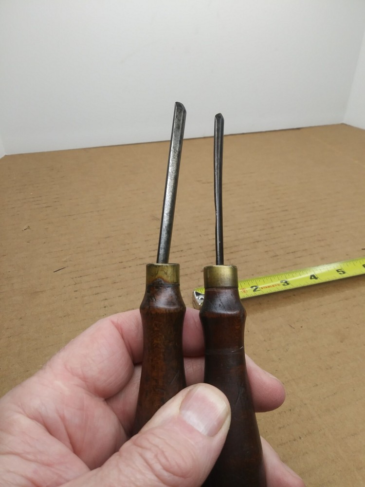 IV93 Lot of 4 Buck Gouges Chisels 3/16", (2) 5/16" & A Vee
