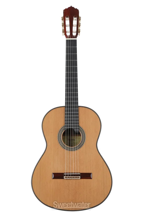 Alhambra Linea Professional Classical Guitar - Natural