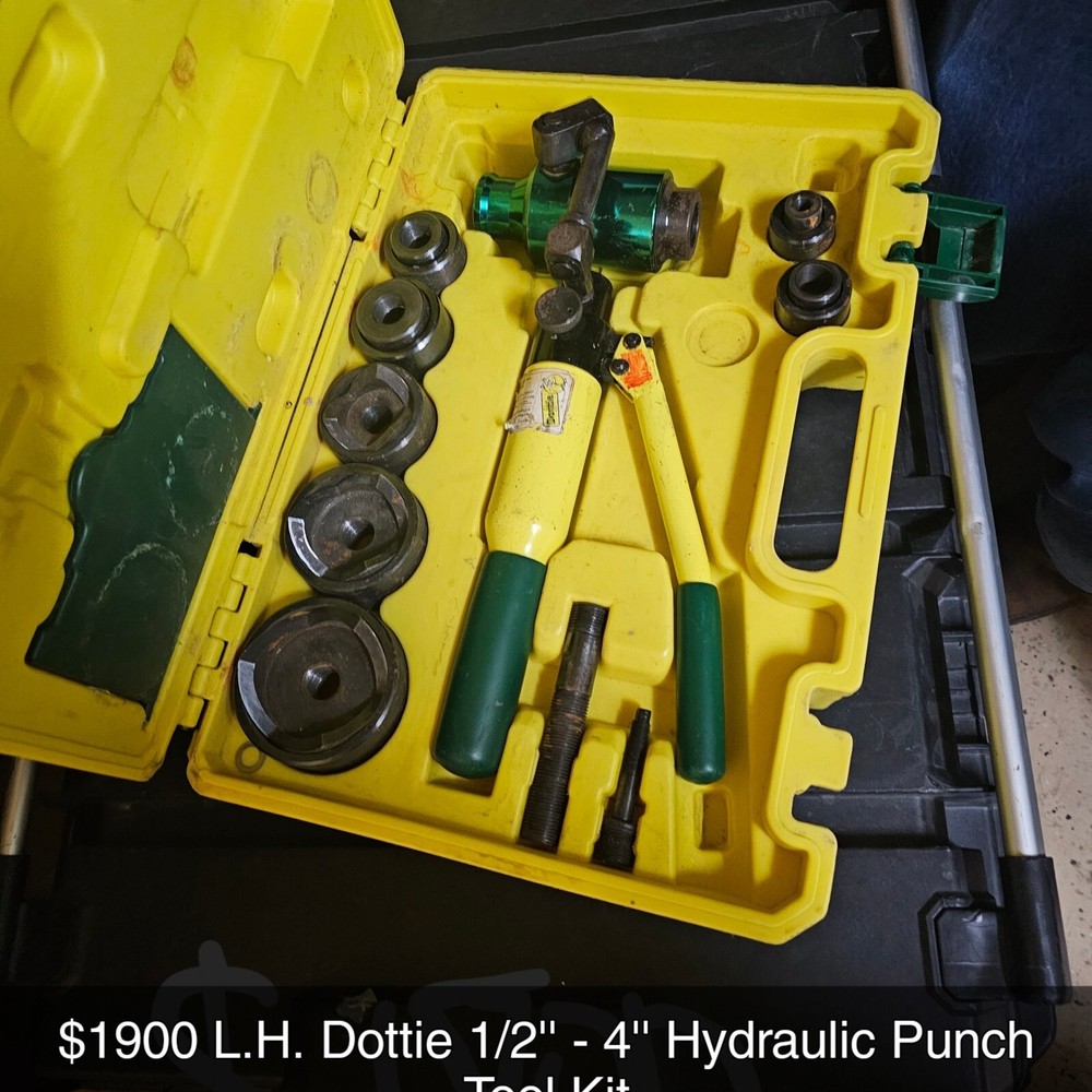 hydraulic punch tool