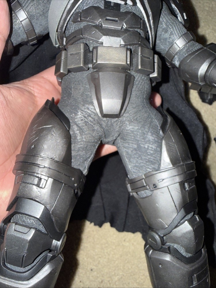 Hot Toys 1/6 Scale Armored Batman