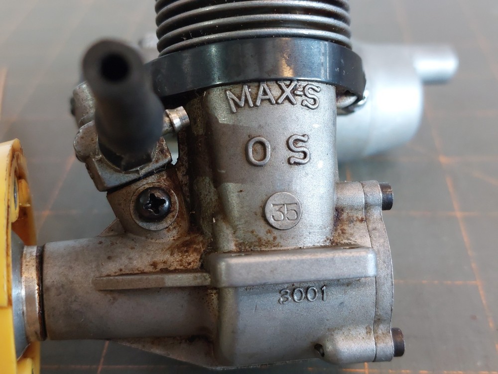 O.S. MAX S 35 RC Airplane Engine with Muffler + Prop