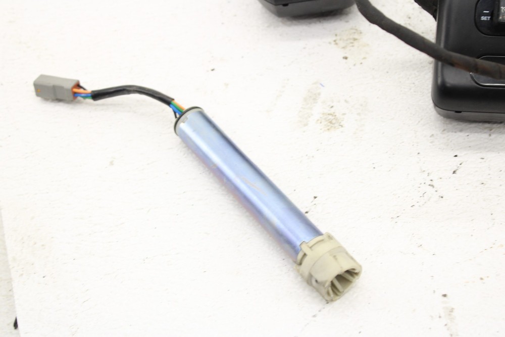 14-23 Indian Chieftain Right/Left Control Switch