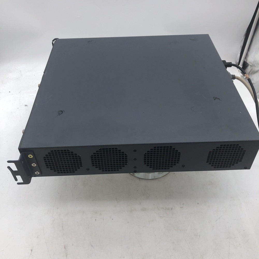 Avaya G700 Media Gateway Powers On