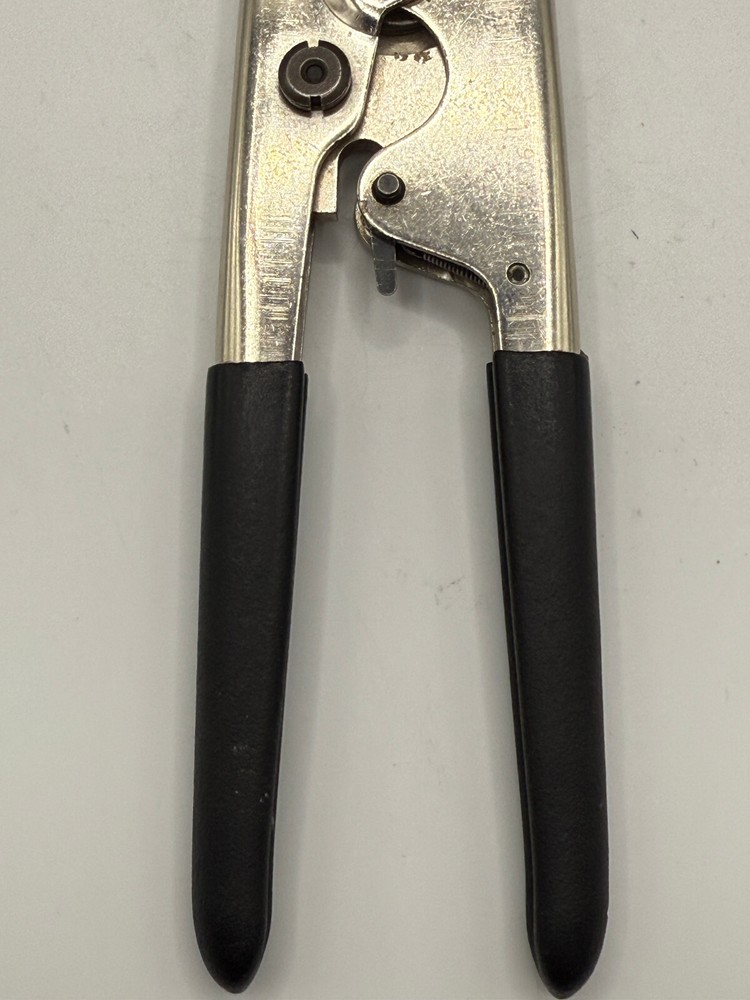 TESSCO TSA 947 Crimping Tool
