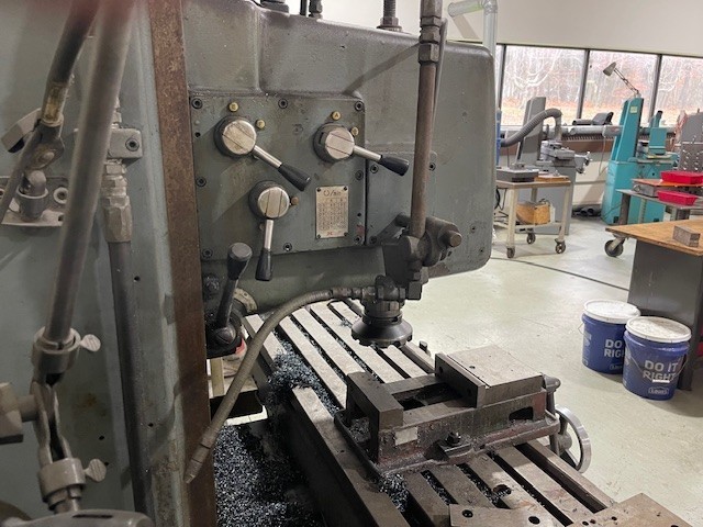 OKK MH-3P Horizontal Mill With cutters