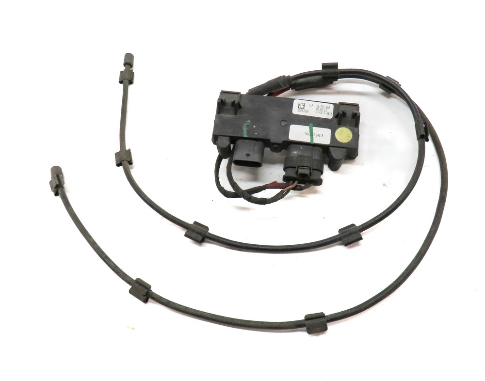 2014 AUDI A6 (C7 4G) HANDS FREE TRUNK OPEN KICK PANEL CONTROL MODULE w/ SENSORS