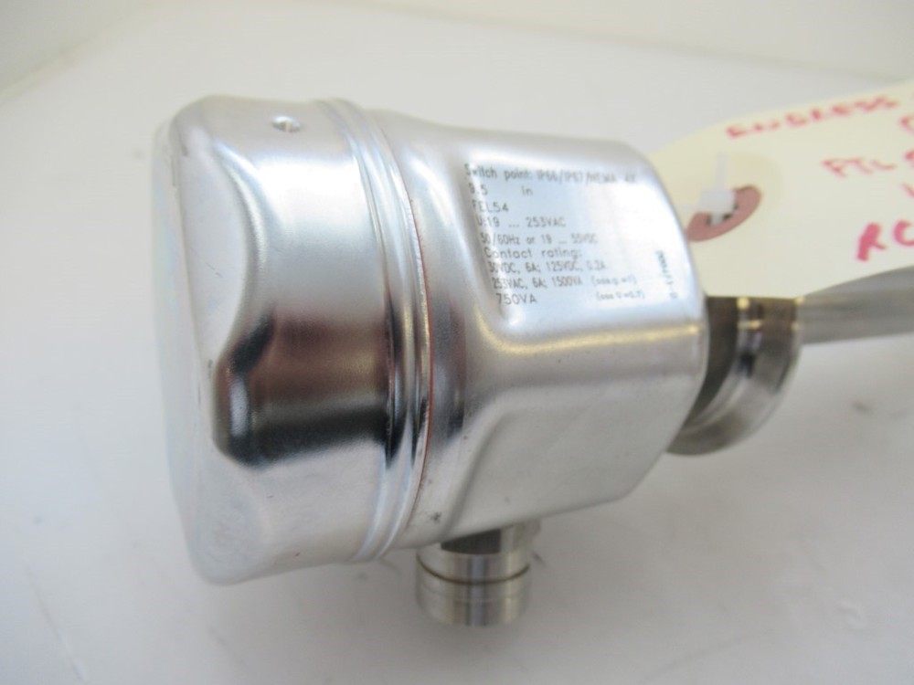 Endress + Hauser FTL51- ATE-2CB4E6A T.CLAMP 2'' Level Switch(USED TESTED)