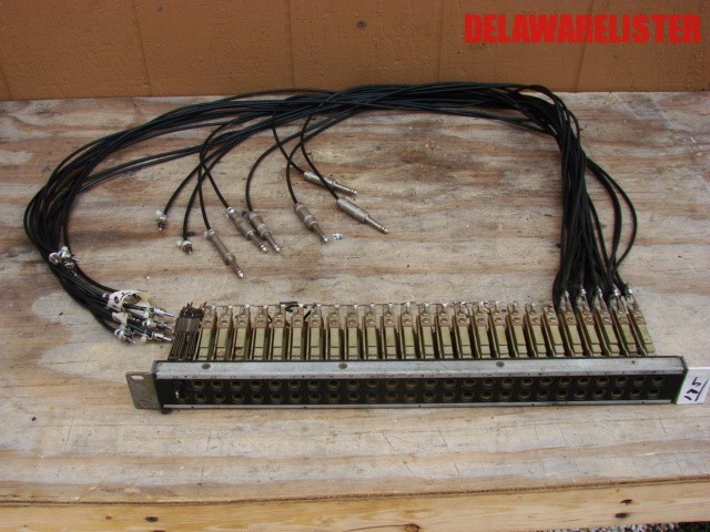 19" Rack Mount Audio Patch Bay 2 Row 25 Jack per Row Stereo w/Patch Cables