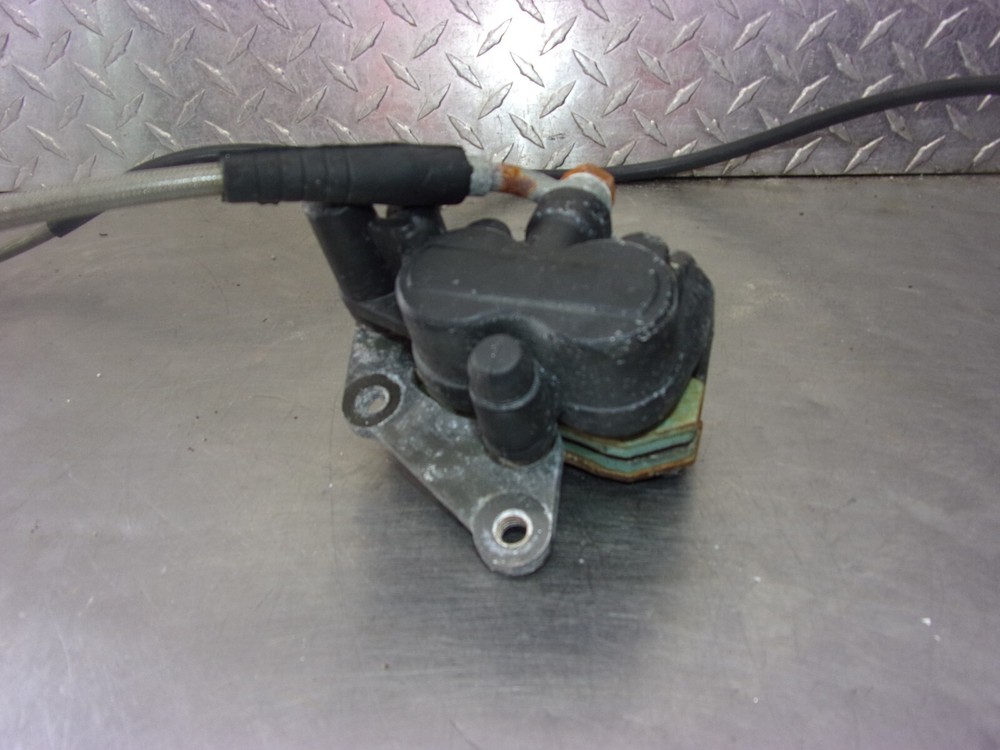 932 B PIAGGIO BV 200 2003 OEM FRONT BRAKE COMPLETE