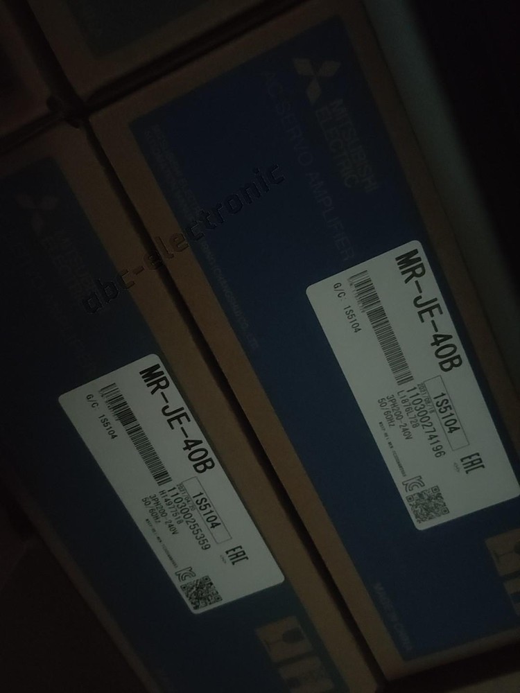 1PCS NEW MR-JE-40B driver Mitsubishi