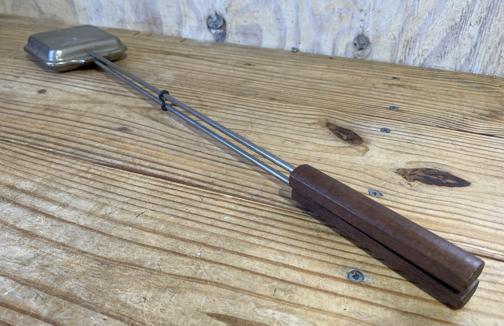 Vintage Square Sandwich Pie Maker Campfire Camping Wood Handle