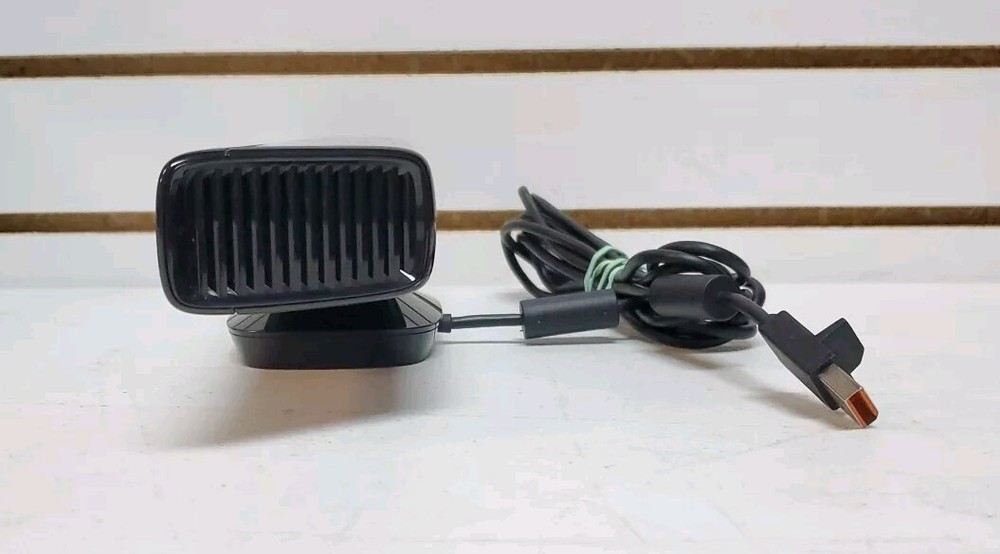 Microsoft Xbox 360 Kinect Sensor in Box w/Kinect Adventures - Tested *READ*