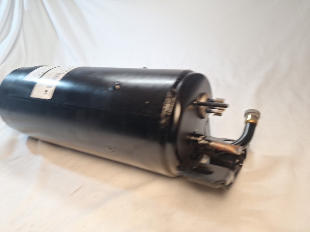 ZS1120X3 Hitachi Horizontal Fixed Speed Compressor For Refrigeration