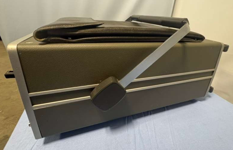 HP Hewlett Packard Dynamic Signal Analyzer Model 3561A