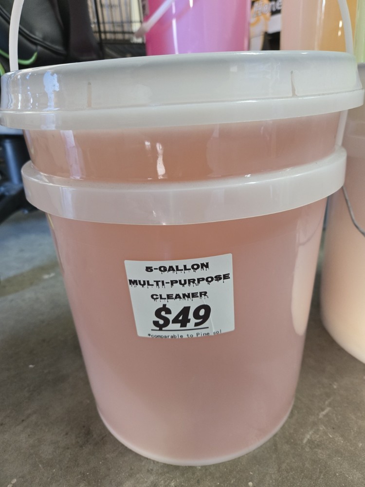 Laundry Detergent/ Mixed With Softner 5 gallon bucket