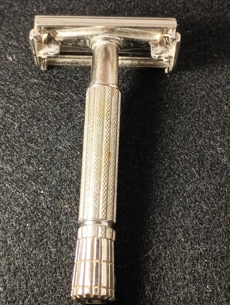 Vintage Gillette D3 Super Speed Razor