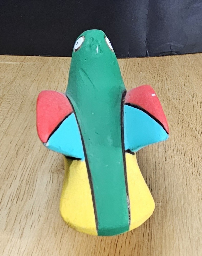 Colorul Paper Mache Parrot