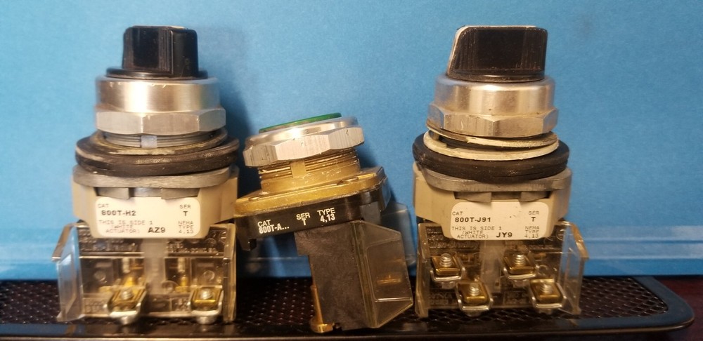 ALLEN BRADLEY 800T SELECTOR SWITCH/PUSH BUTTON