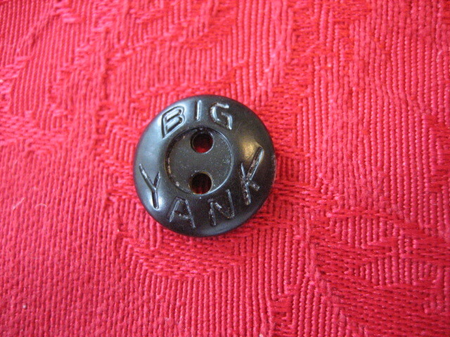 Vintage BIG YANK Small 9/16" Plastic Verbal Work Clothes Button - PS38