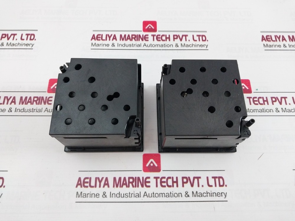 RISHABH INSTRUMENT 0-500 V 90D DC Voltmeter