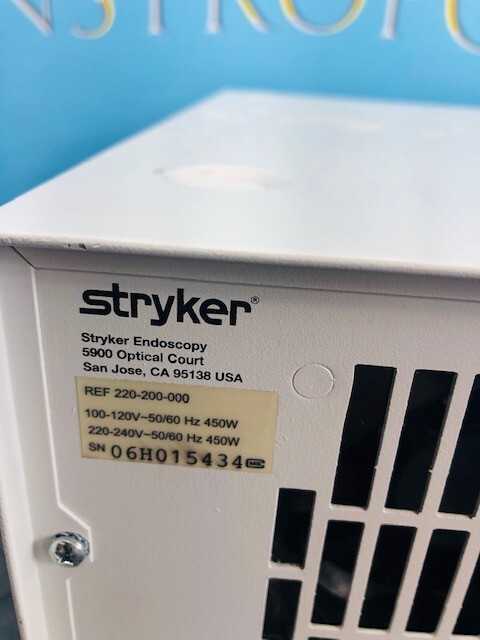 Stryker X8000 Xenon Light Source Endoscopic (B976)